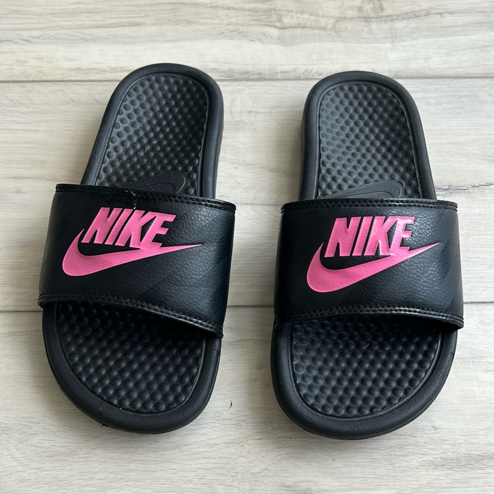 Nike 6 pink swish slides